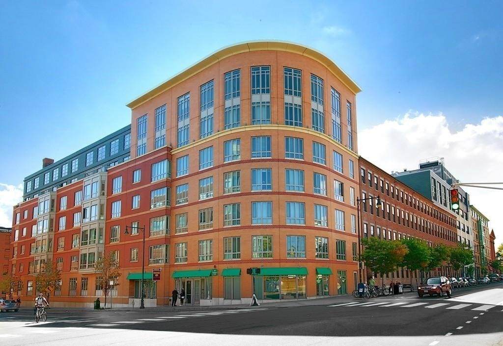 150 Cambridge - Photo 1