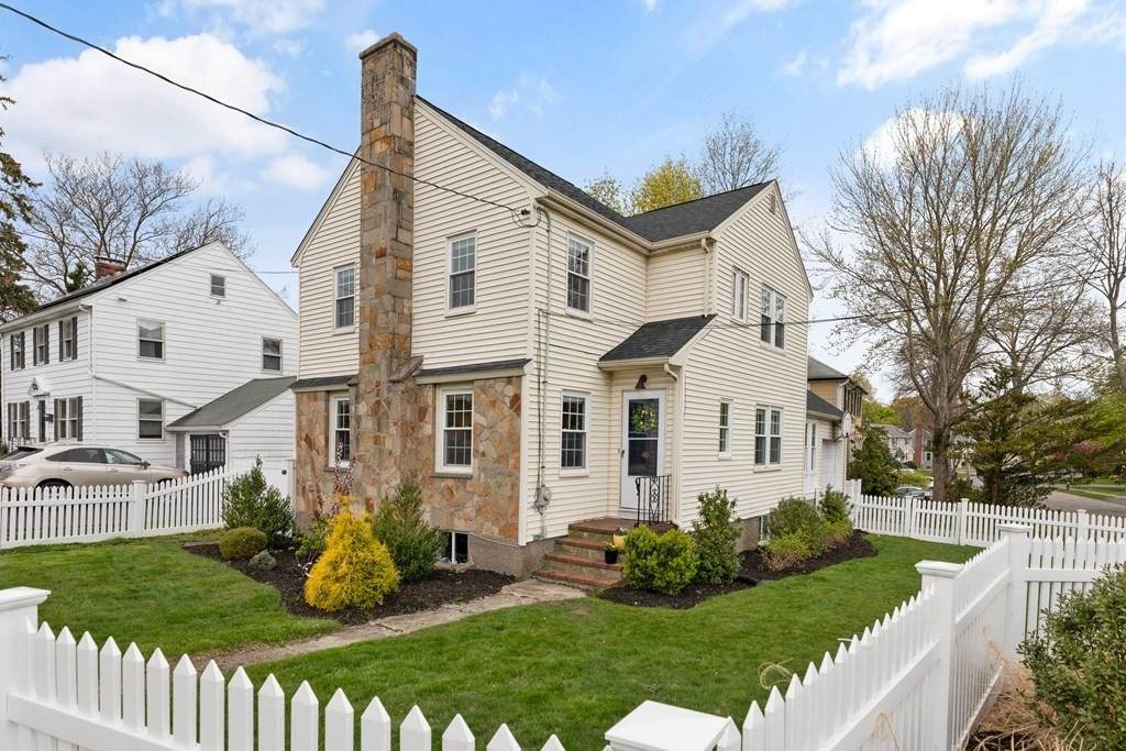 40 Squantum St - Photo 1