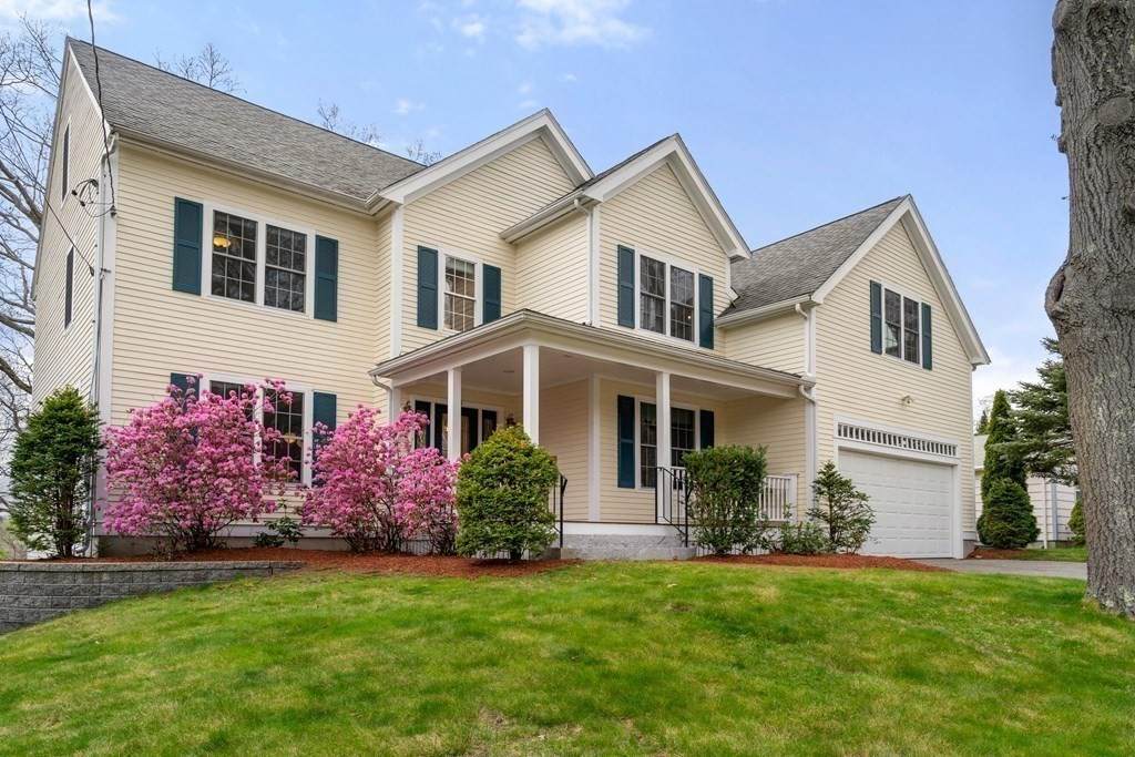 35 Briarwood Circle - Photo 1