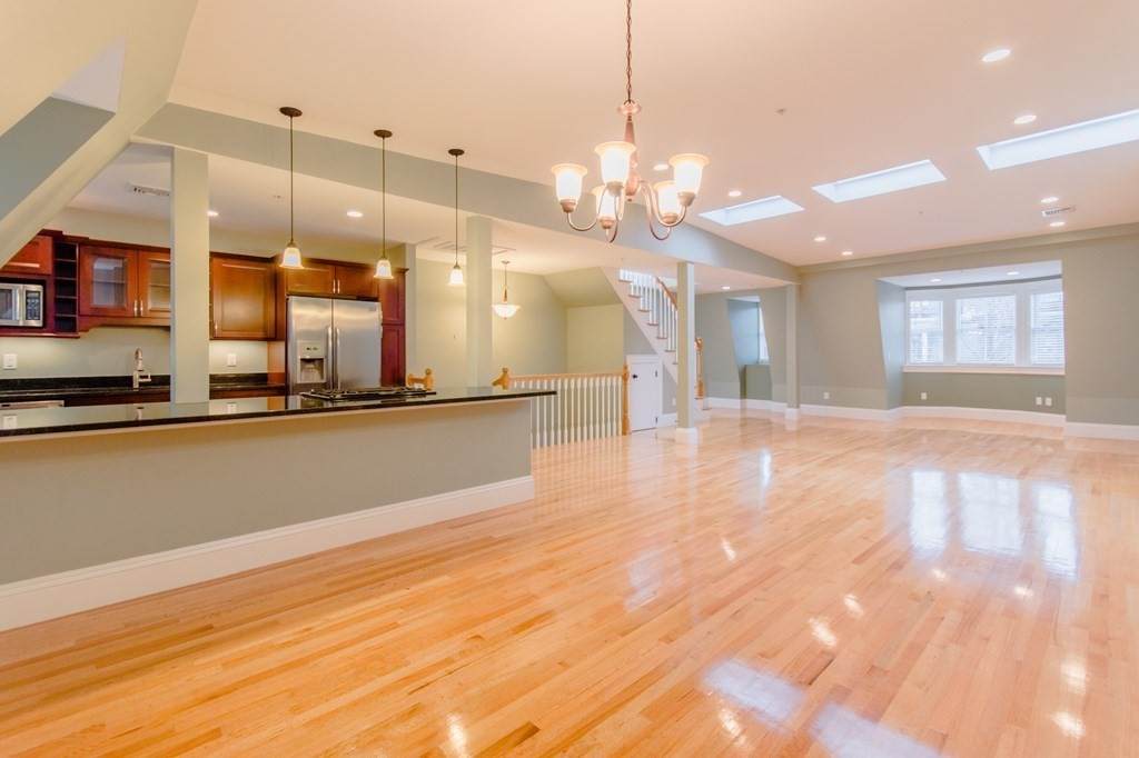 32 Upton Street - Photo 1