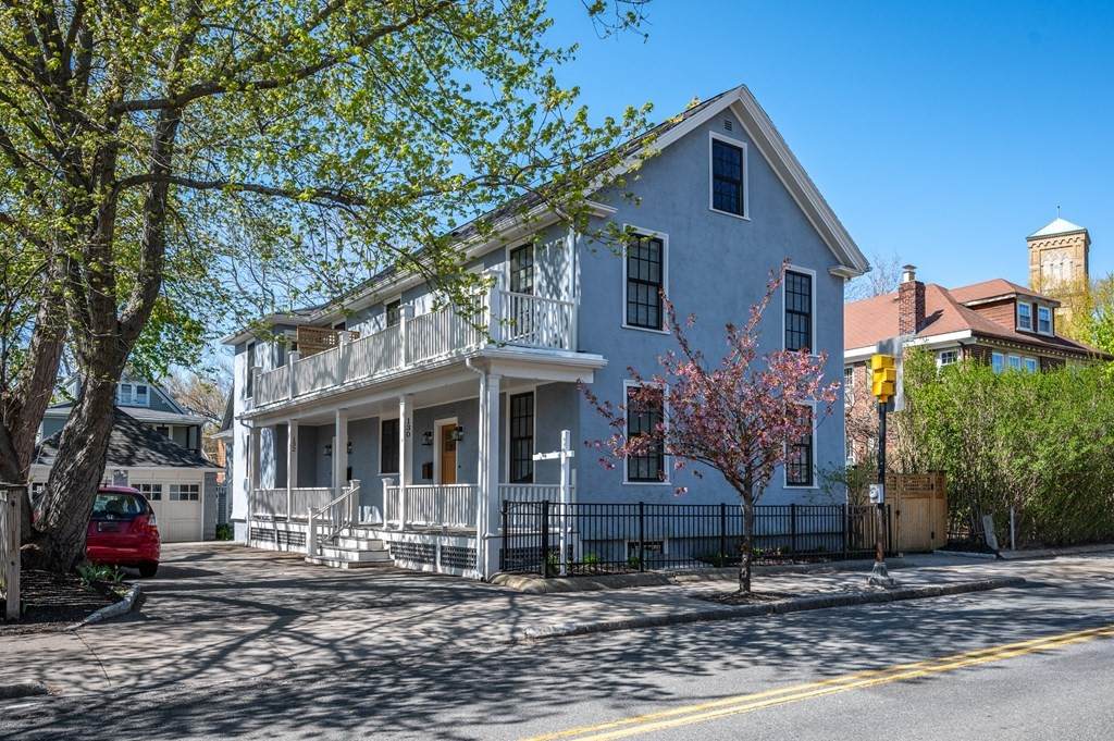 132 Rindge Ave - Photo 1