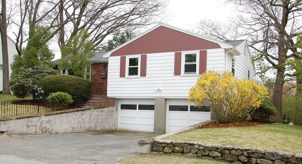 60 Thornton Rd - Photo 1