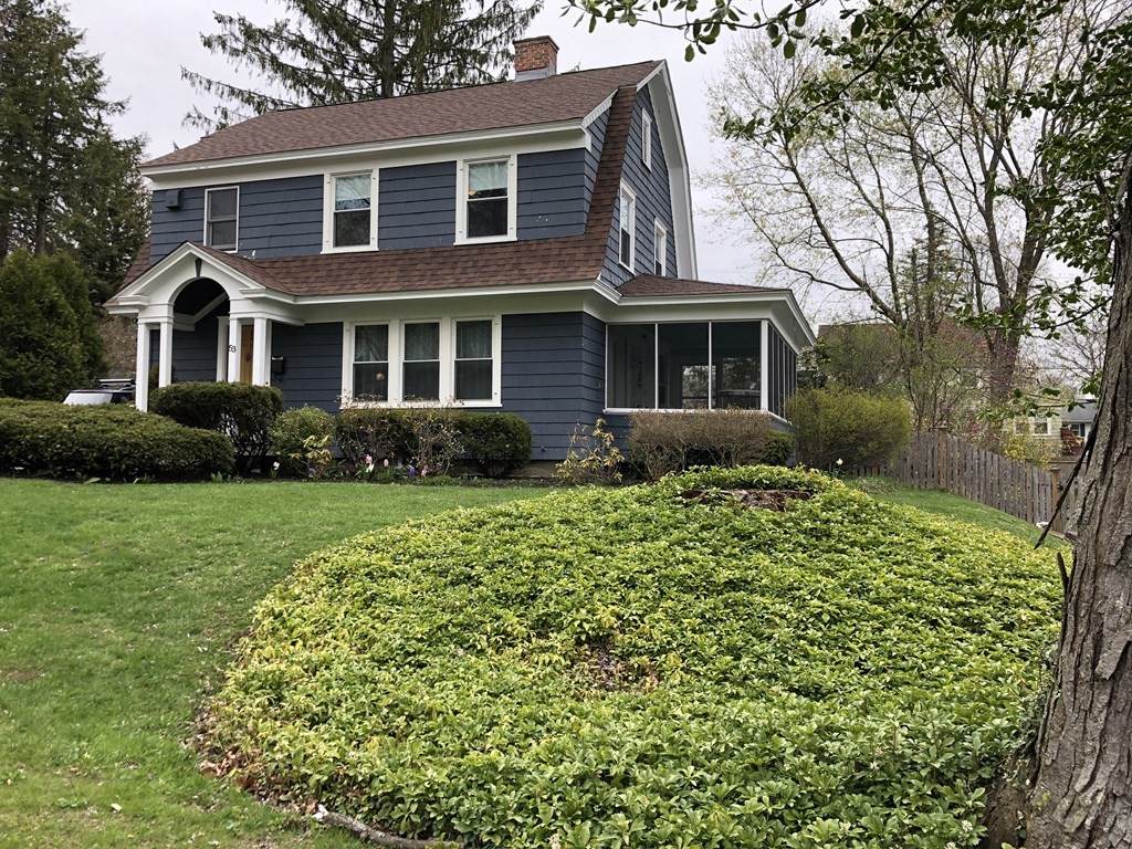 53 Waverly St - Photo 1