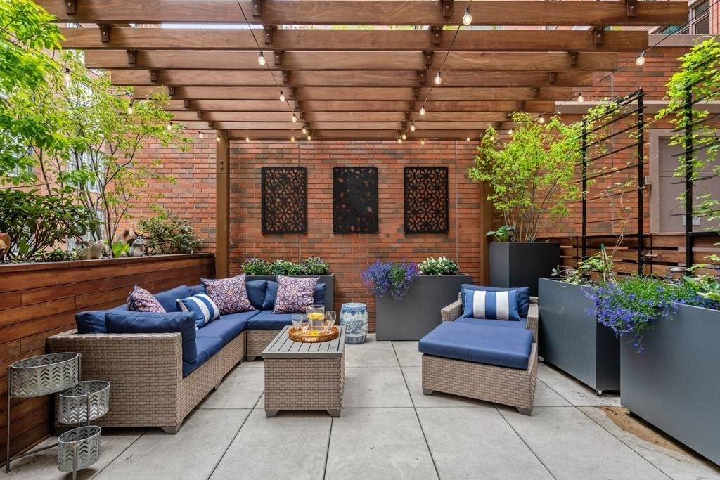 100 Lovejoy Wharf - Photo 1