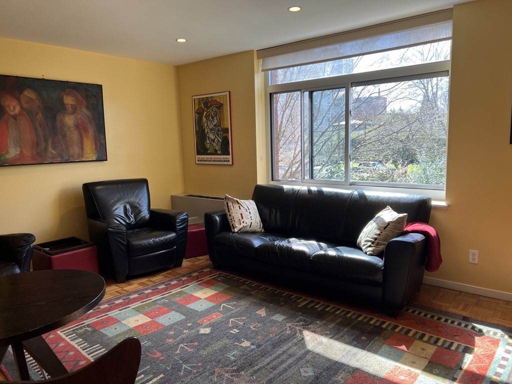 22 Bradbury - Photo 1