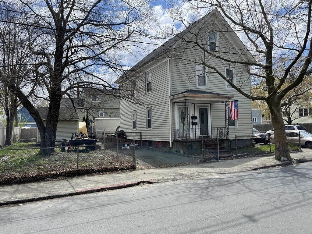 104 Waterhill St - Photo 1
