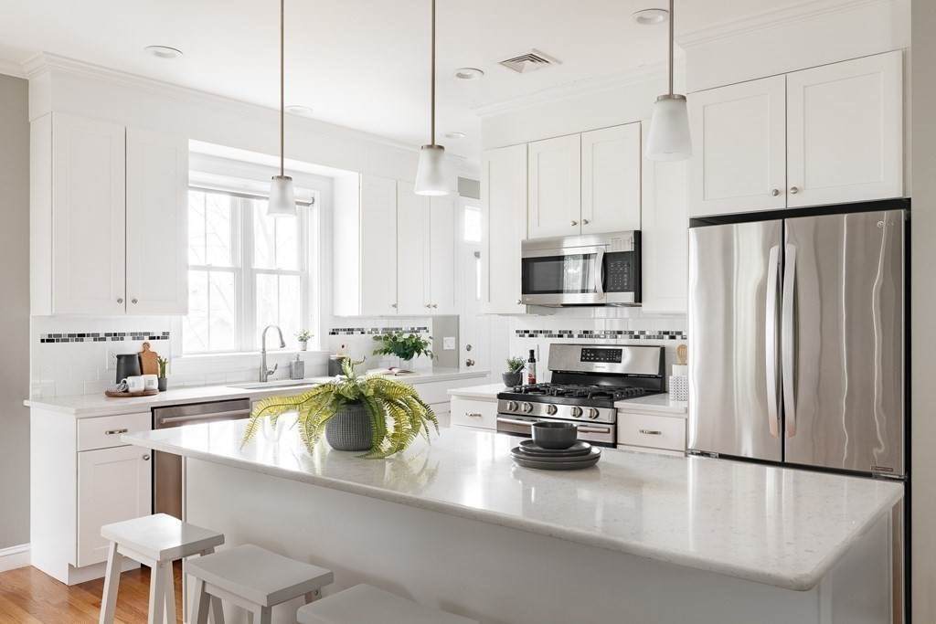 270 Palfrey Street - Photo 1