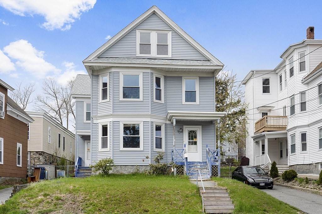 70 Woodland St - Photo 1