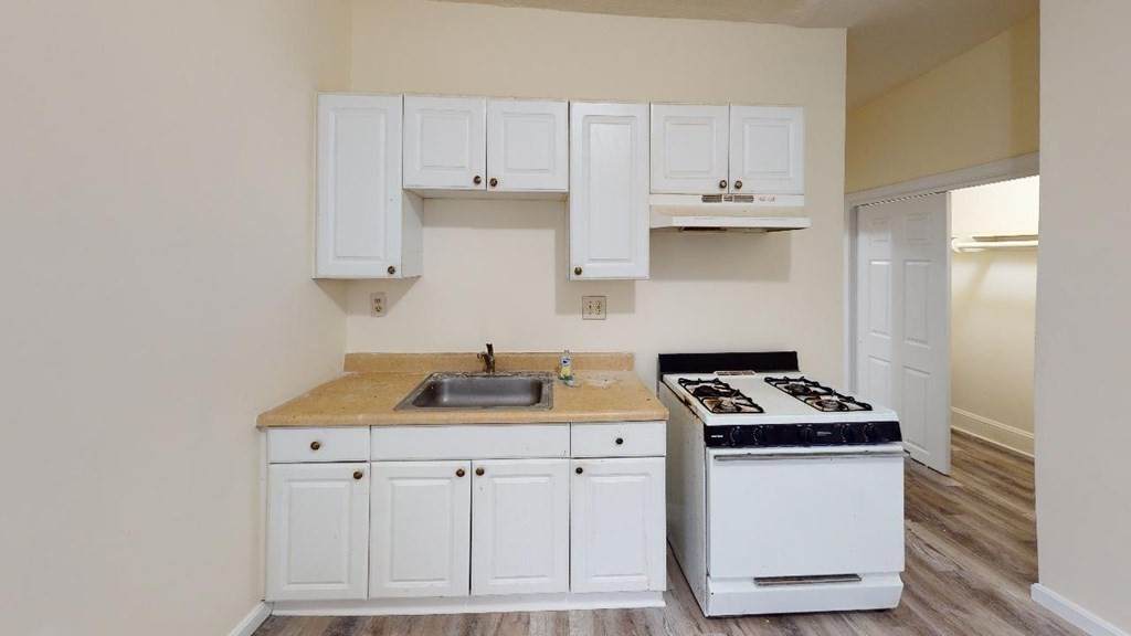 163 Hichborn - Photo 1