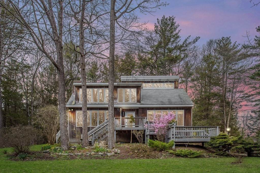 77 Sunridge - Photo 1