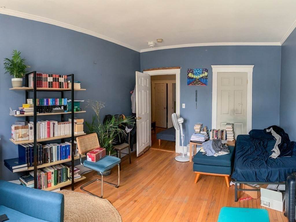 370 Chestnut Hill Ave - Photo 1