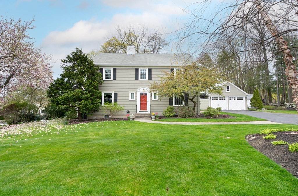 391 Main St - Photo 1