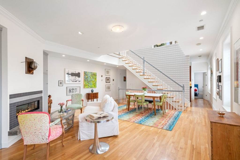 486 Shawmut Ave - Photo 1