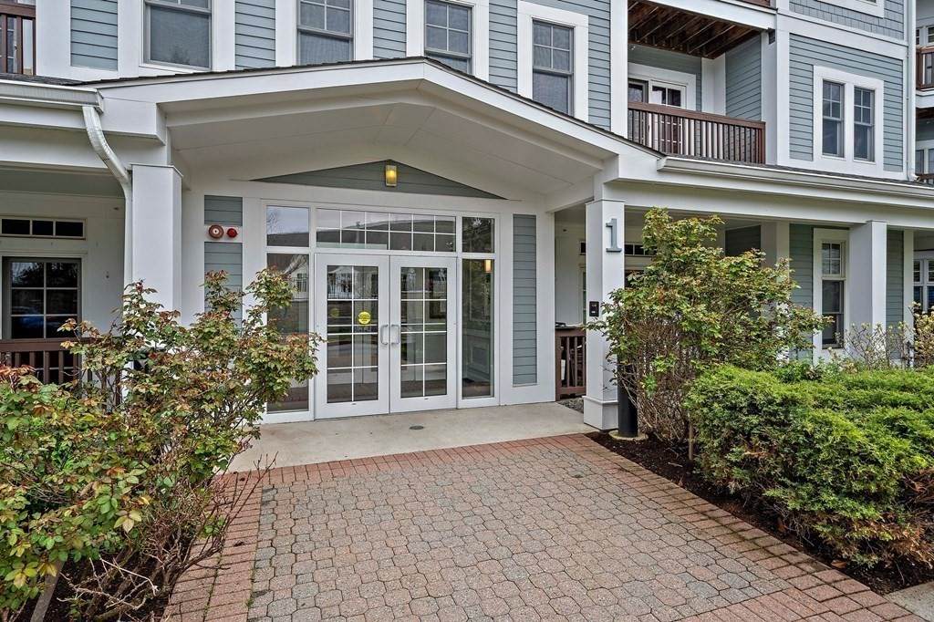 501 Commerce Dr - Photo 1