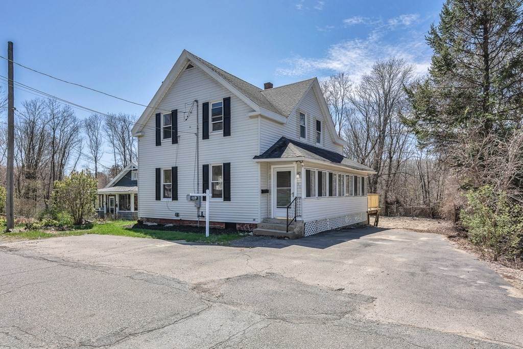 31 River St - Photo 1