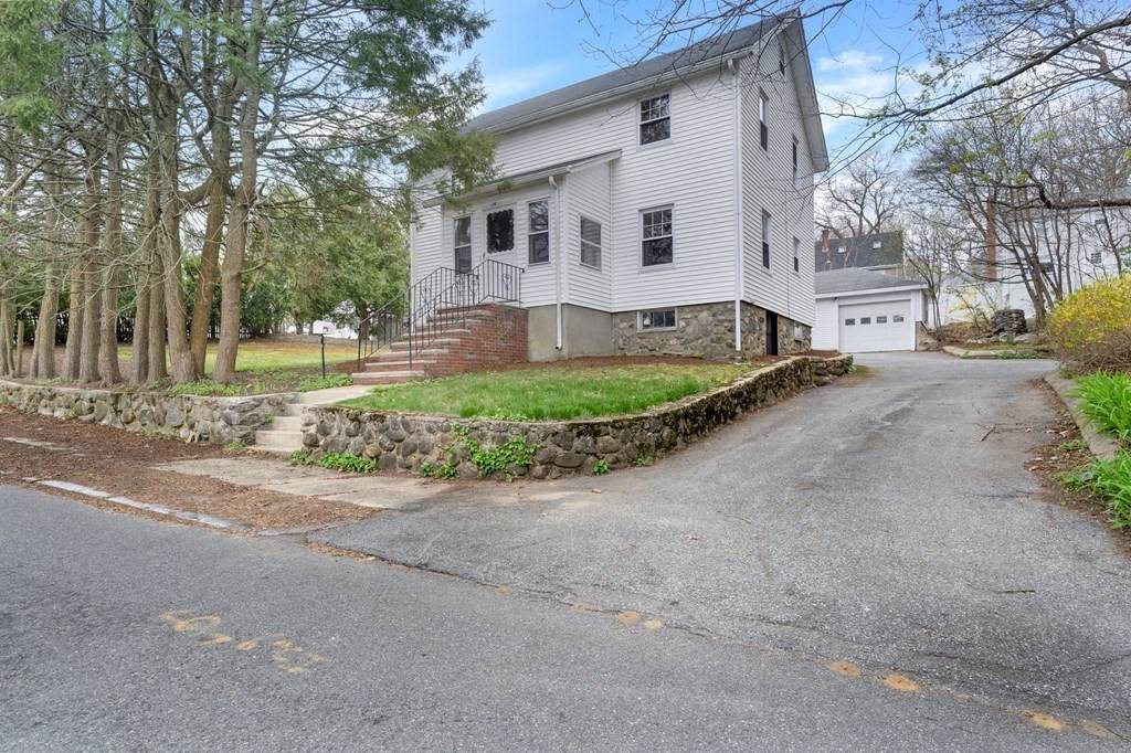 38 Butler Ave - Photo 1