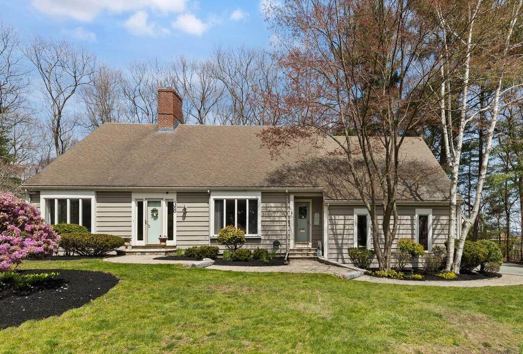 38 Grey Ln - Photo 1