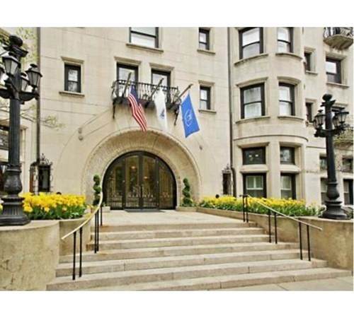 416 Commonwealth Ave - Photo 1