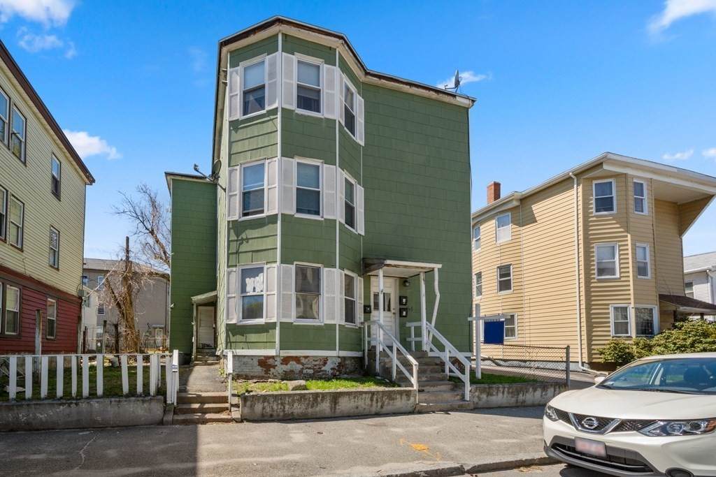 64 Houghton St - Photo 1