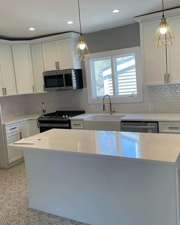 141 Reed St - Photo 1