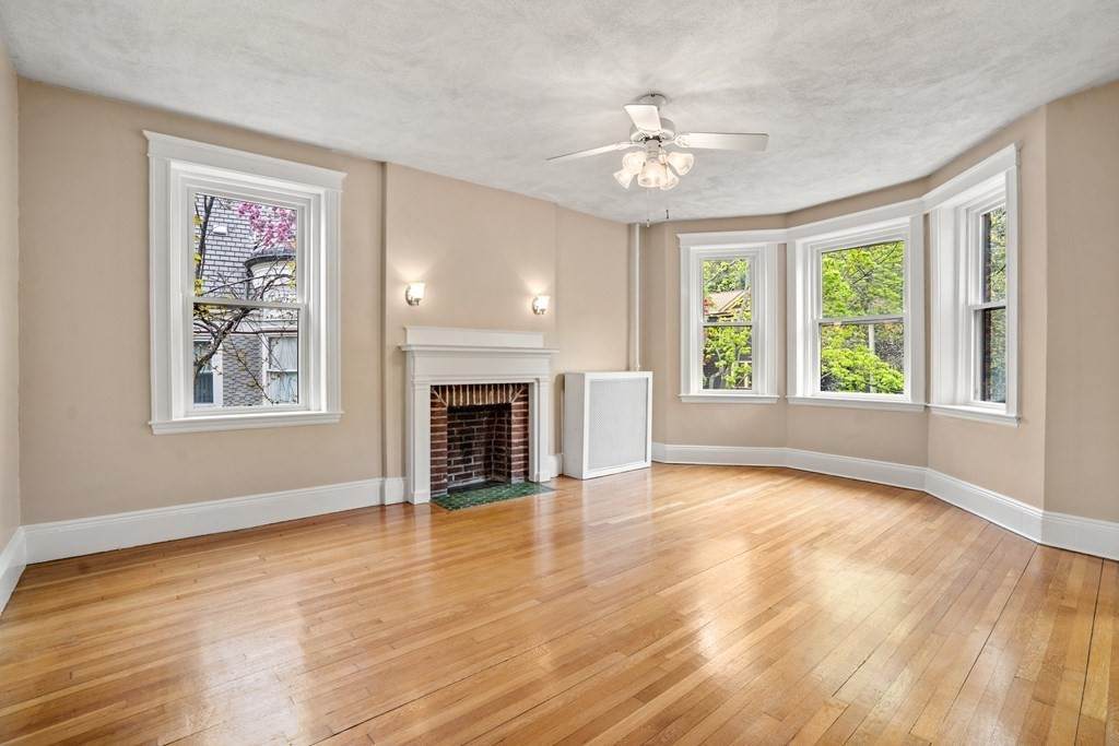 45 Mason Terrace - Photo 1