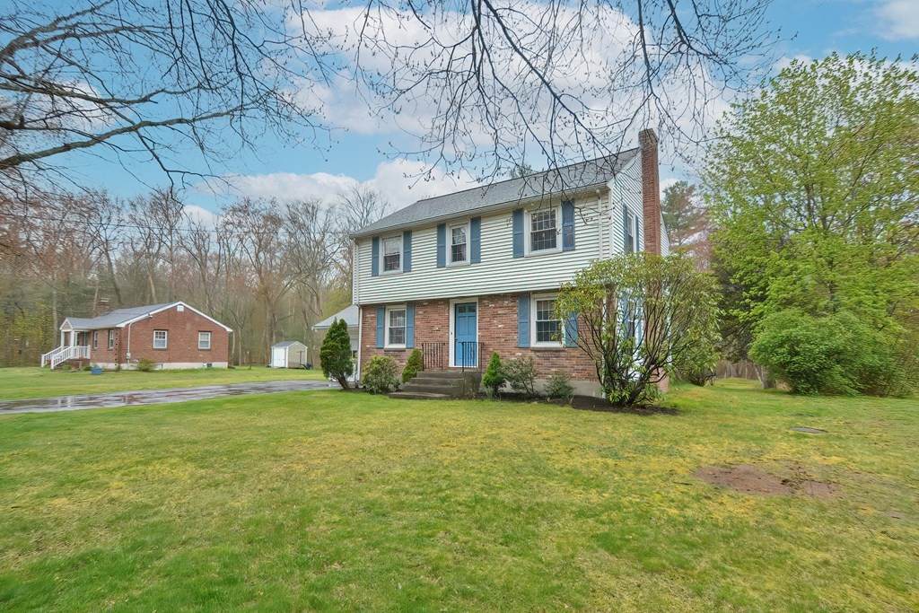 2199 Main St - Photo 1