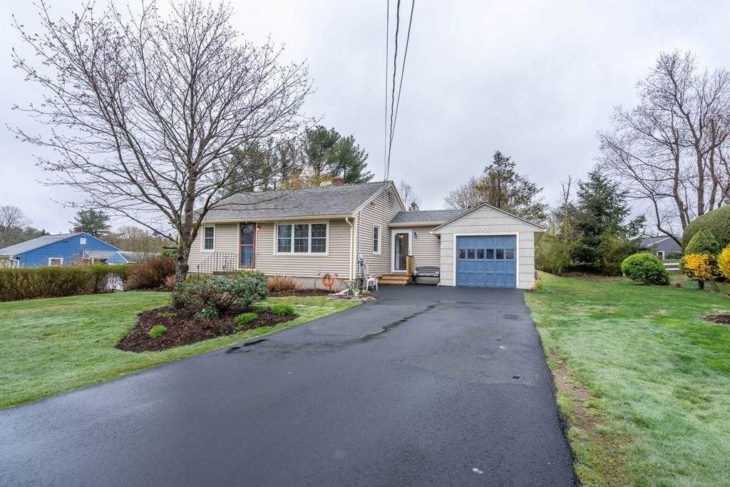 9 Orchard Dr - Photo 1