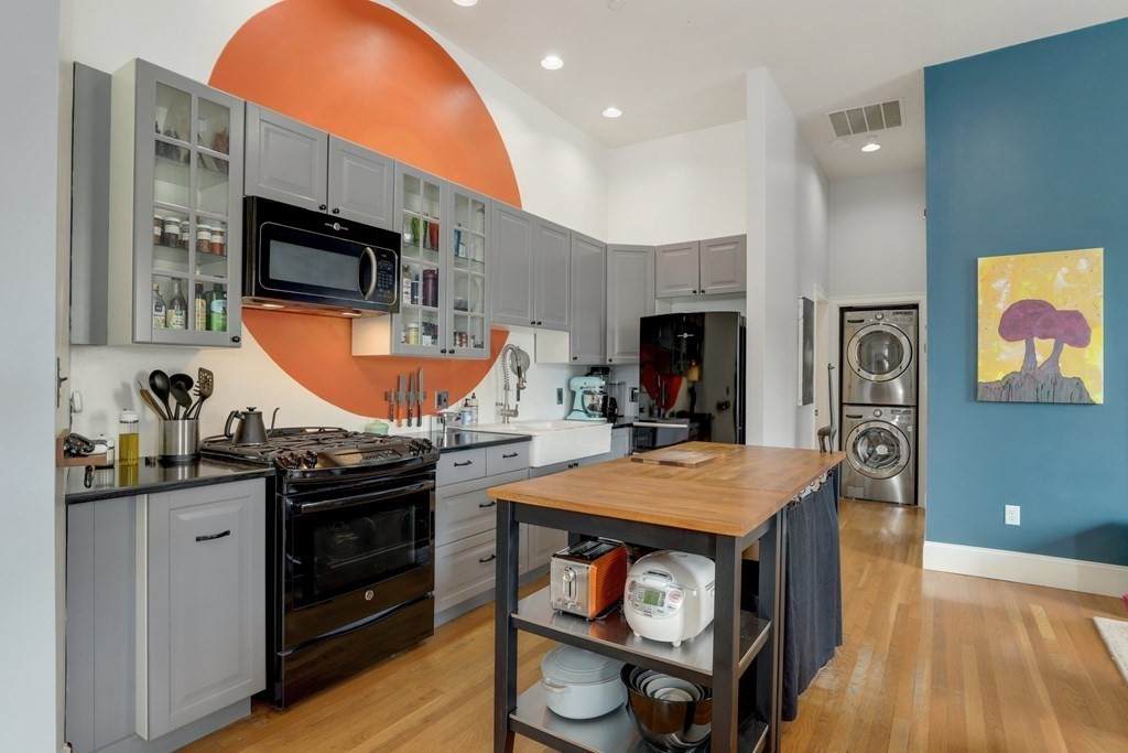 119 Dorchester St - Photo 1