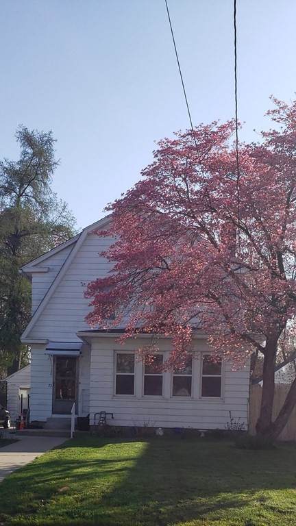 73 Saint James Ave - Photo 1