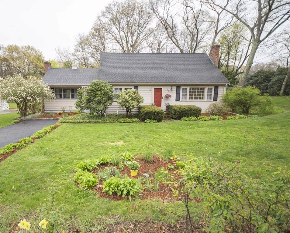 150 Bullard St - Photo 1