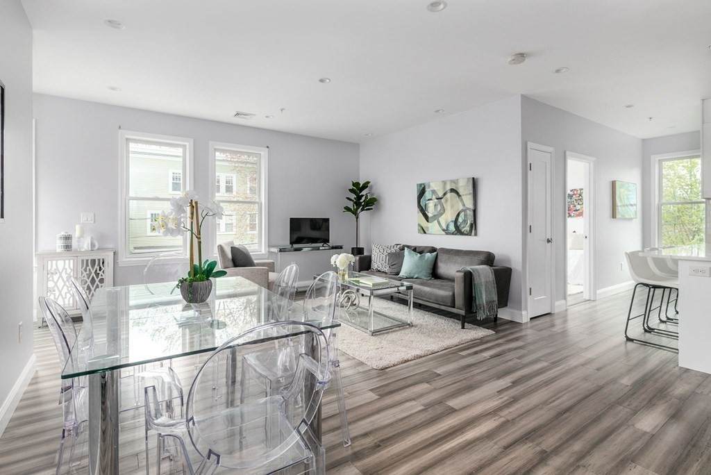 72 Beechcroft Street - Photo 1