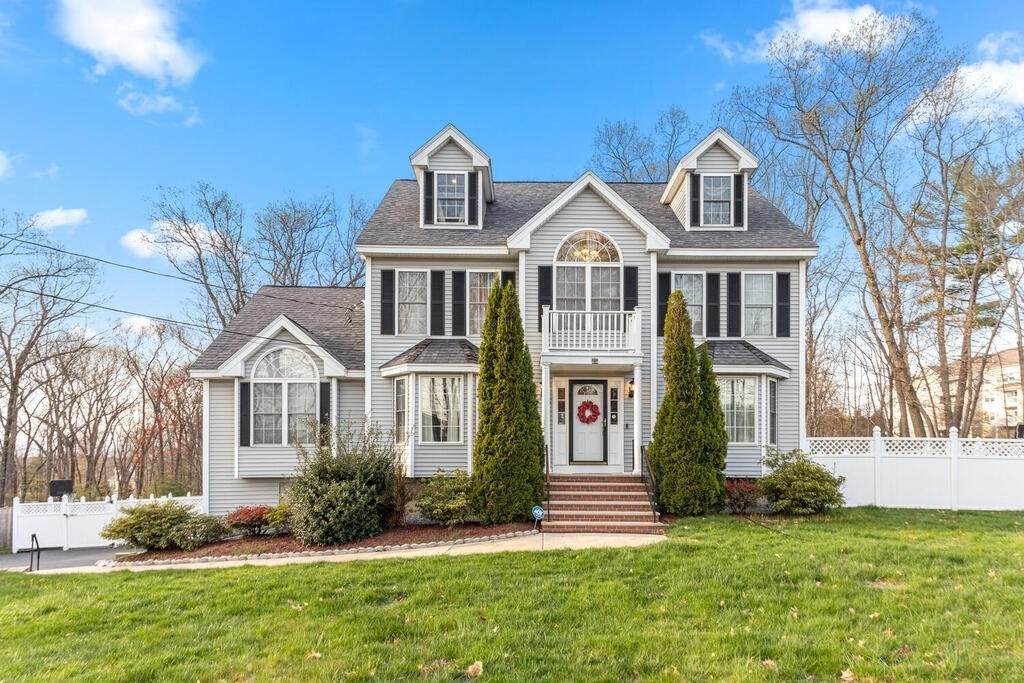 166 Haverhill St - Photo 1