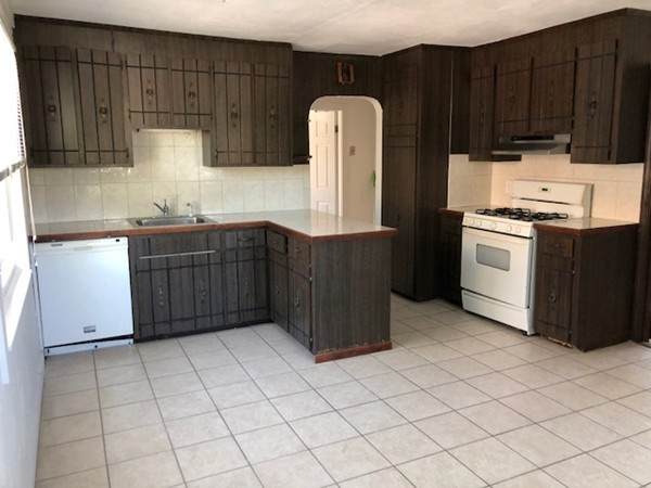 40 Euclid Ave - Photo 1