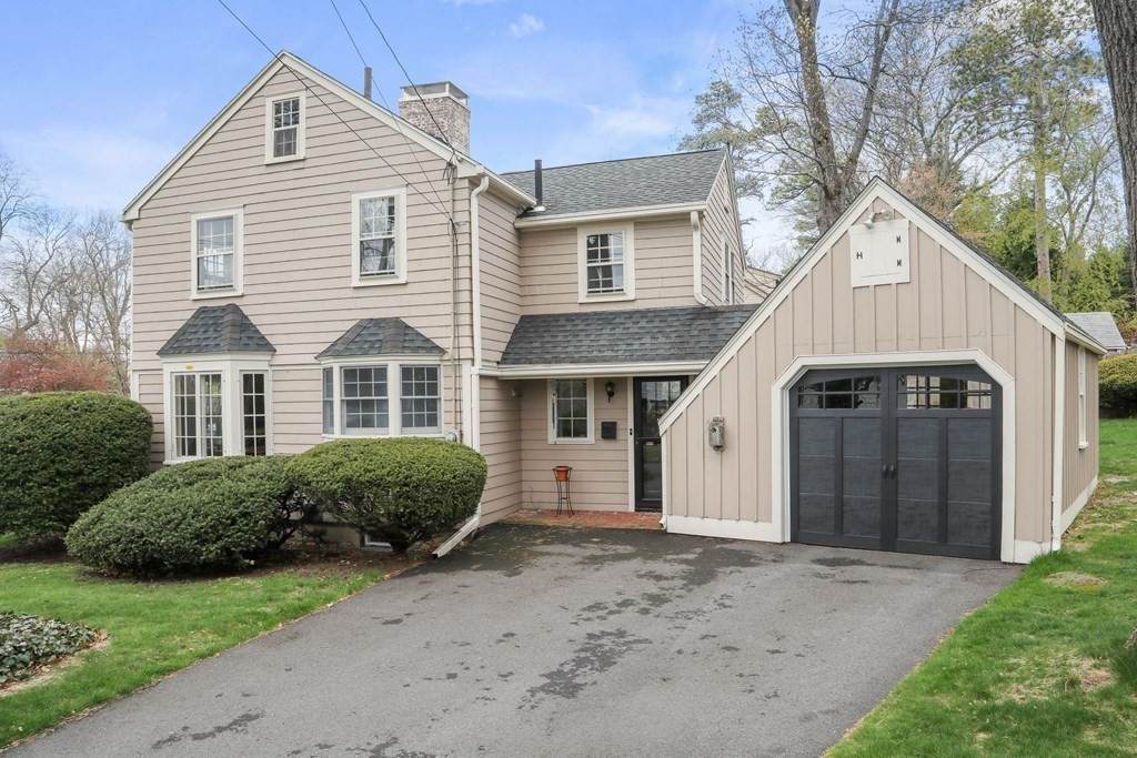 98 Cheever Cir - Photo 1