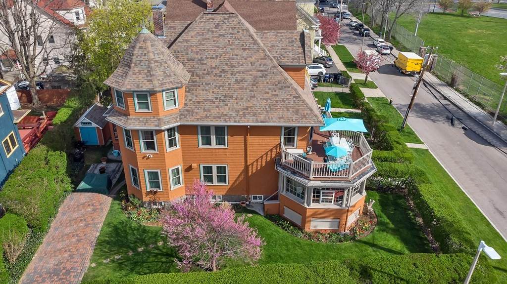 31 Bourneside St - Photo 1
