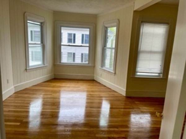 181-183 Ashley Blvd - Photo 1