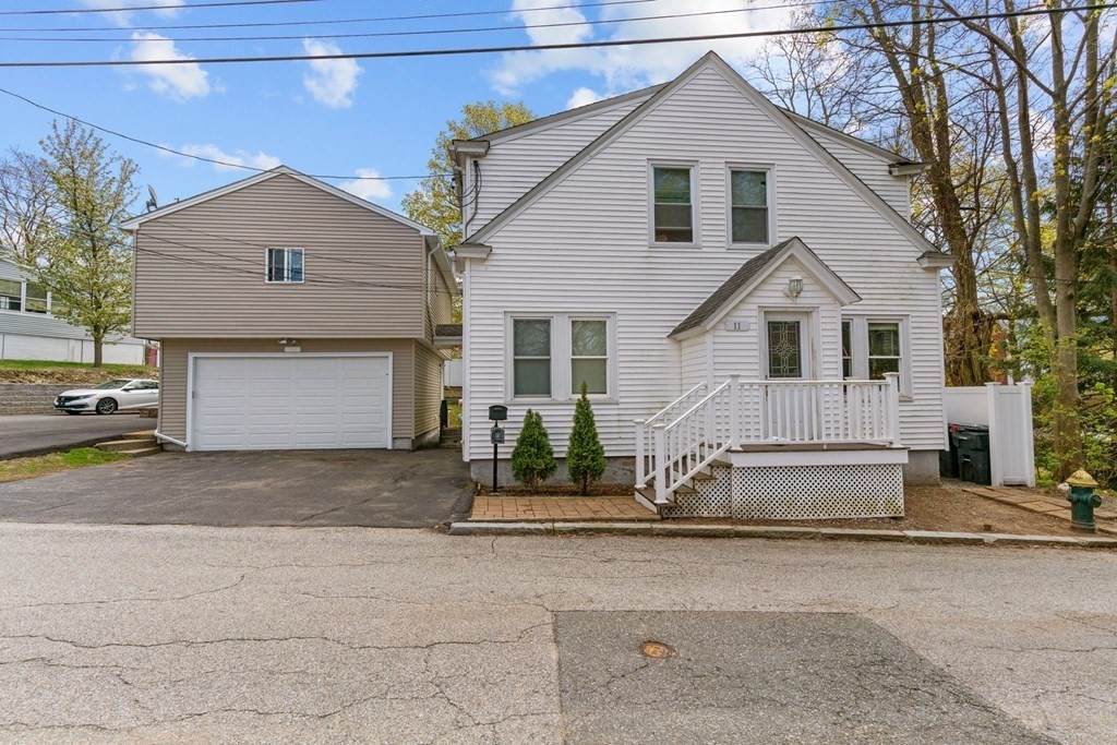 11 Newton Street - Photo 1