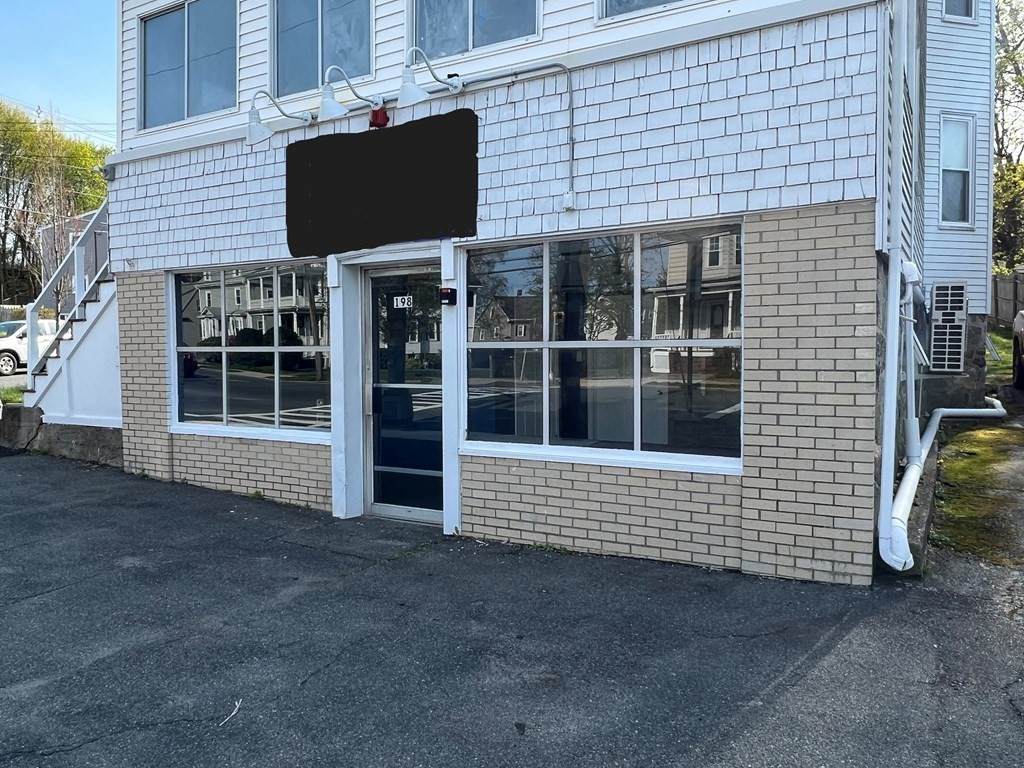 198 Loring Ave - Photo 1