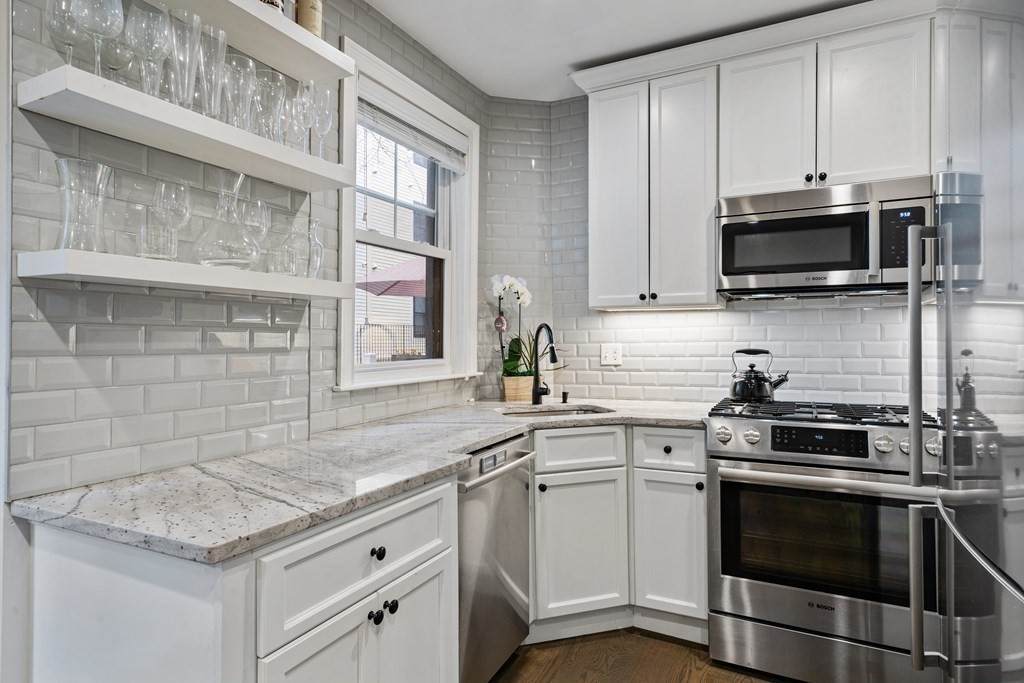 71 Webster Street - Photo 1