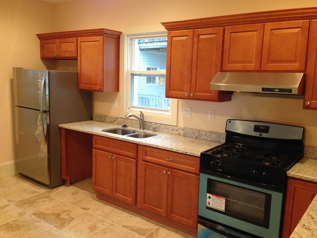 32 Suffolk St - Photo 1