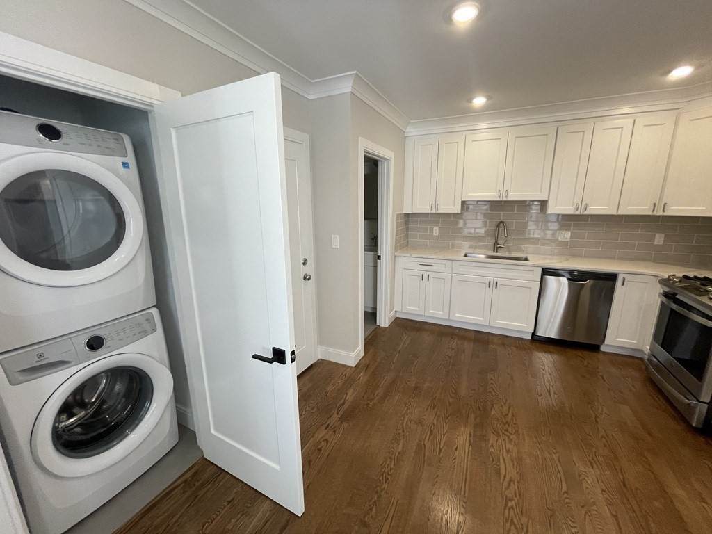 49 Alpine Street - Photo 1