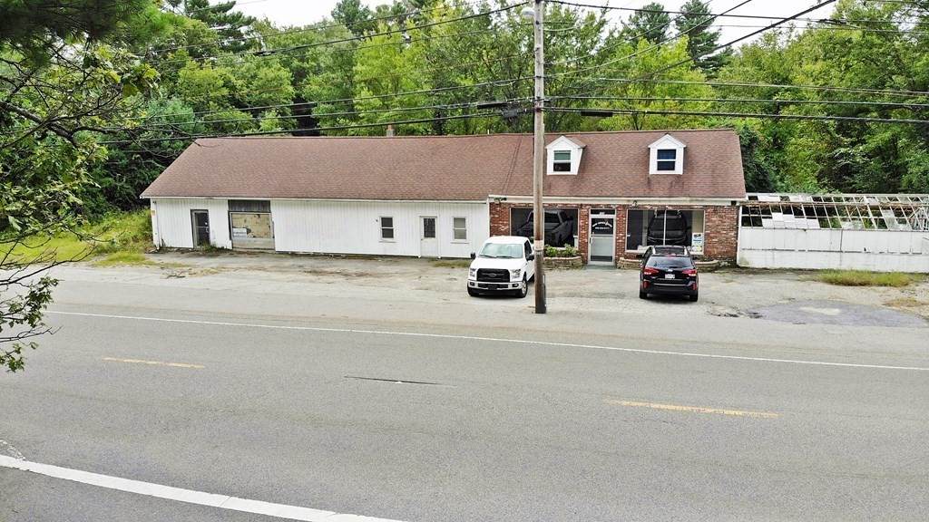 376 Old Colony Rd - Photo 1