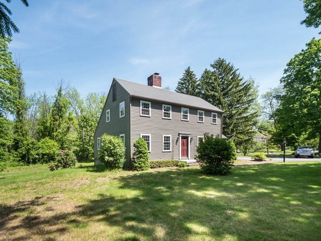 175 Lowell St - Photo 1