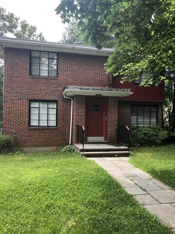 111 Mason Ter - Photo 1
