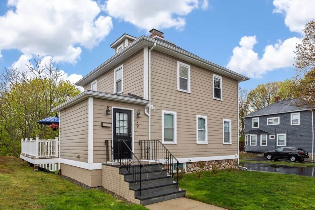 9 Hemingway Road - Photo 1