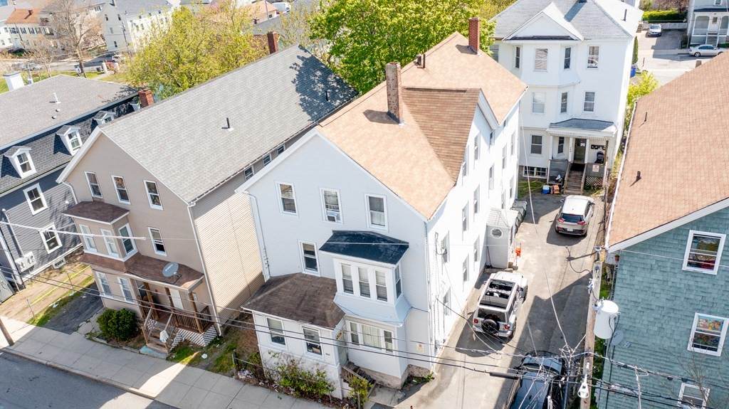 502 4Th St - Photo 1