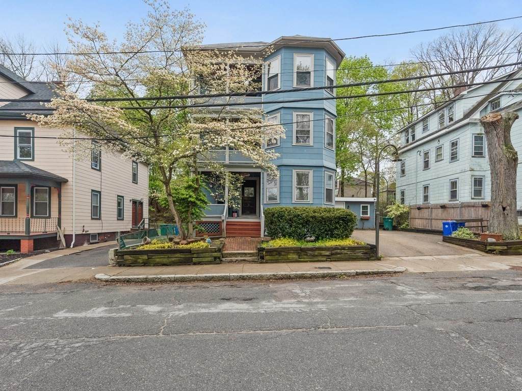 11 Cliff St - Photo 1