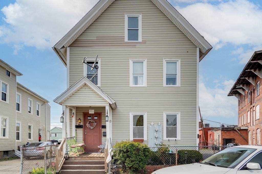 10 Loring St - Photo 1