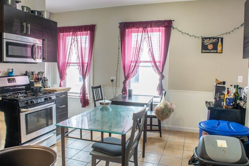 14 Stickney Ave - Photo 1