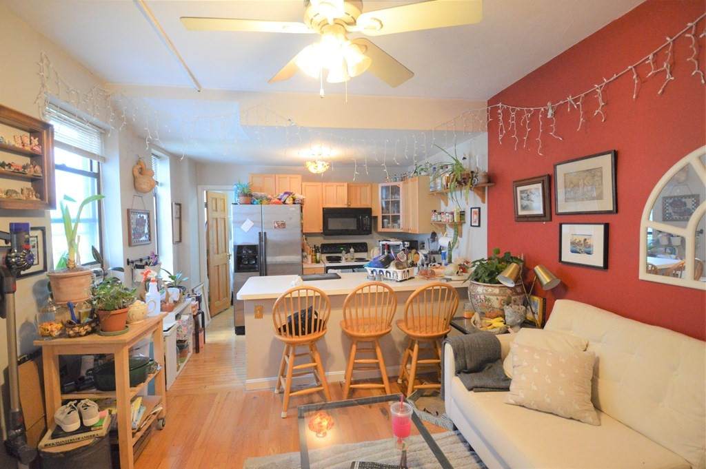43 Park Vale Ave. - Photo 1